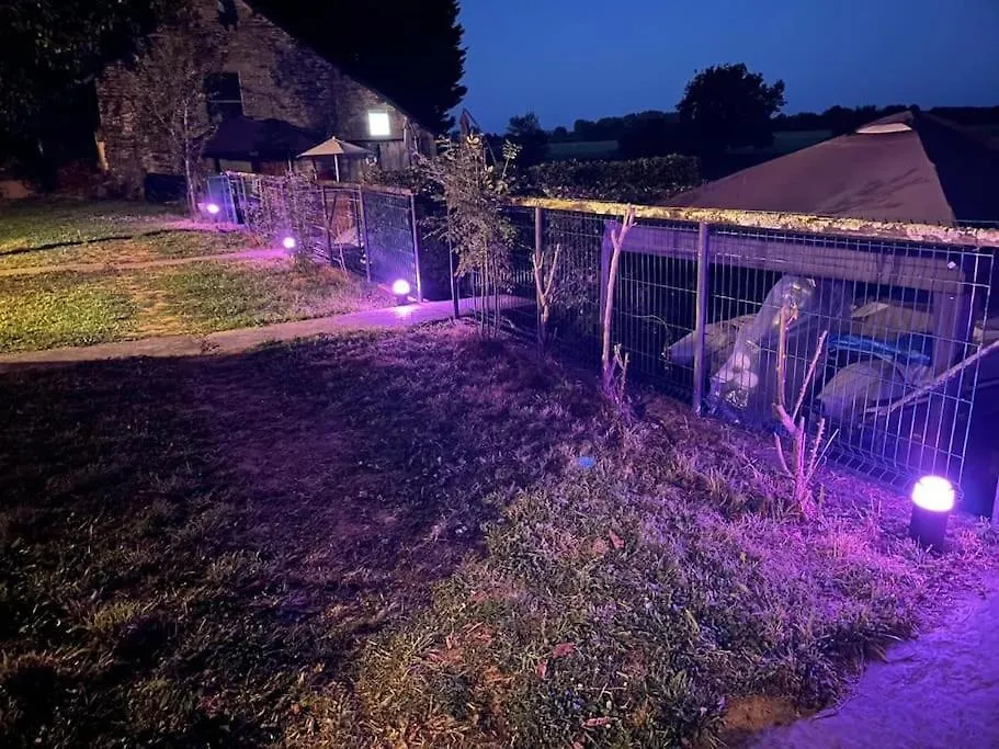 Holiday home Maison Au Calme Pour 12 Personnes La Chapelle-de-Brain